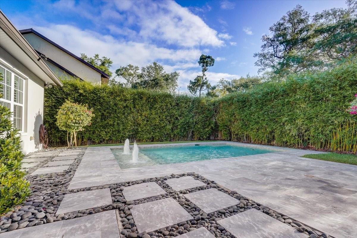 CHARMONT - Residential