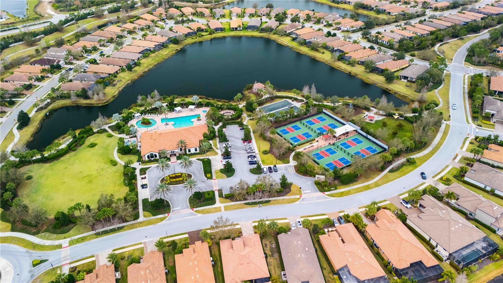 ESPLANADE PH III A,B,C,D,J&PART OF F - Residential