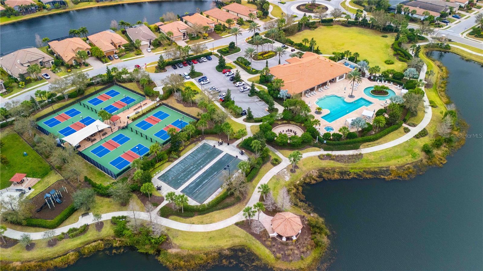 ESPLANADE PH III A,B,C,D,J&PART OF F - Residential