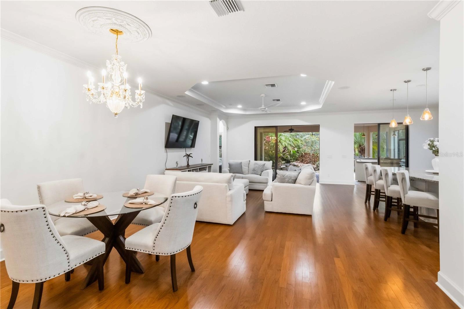 ESPLANADE PH III A,B,C,D,J&PART OF F - Residential