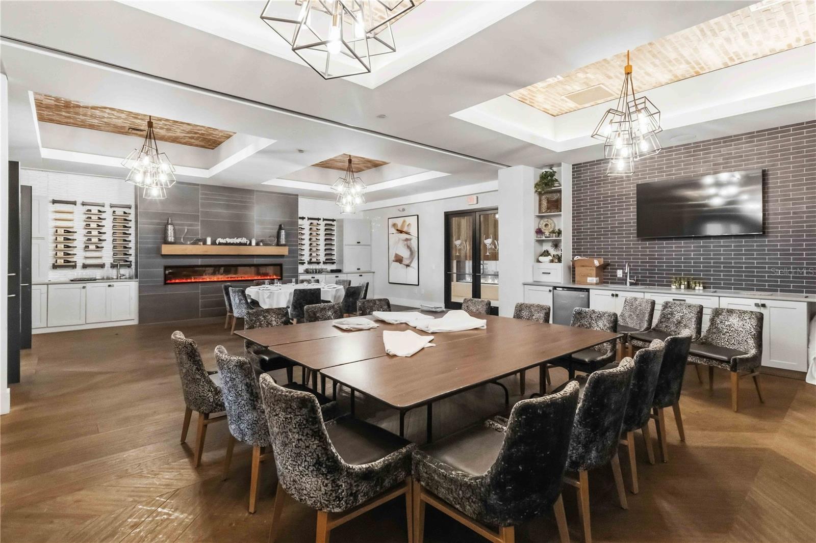 ESPLANADE PH III A,B,C,D,J&PART OF F - Residential