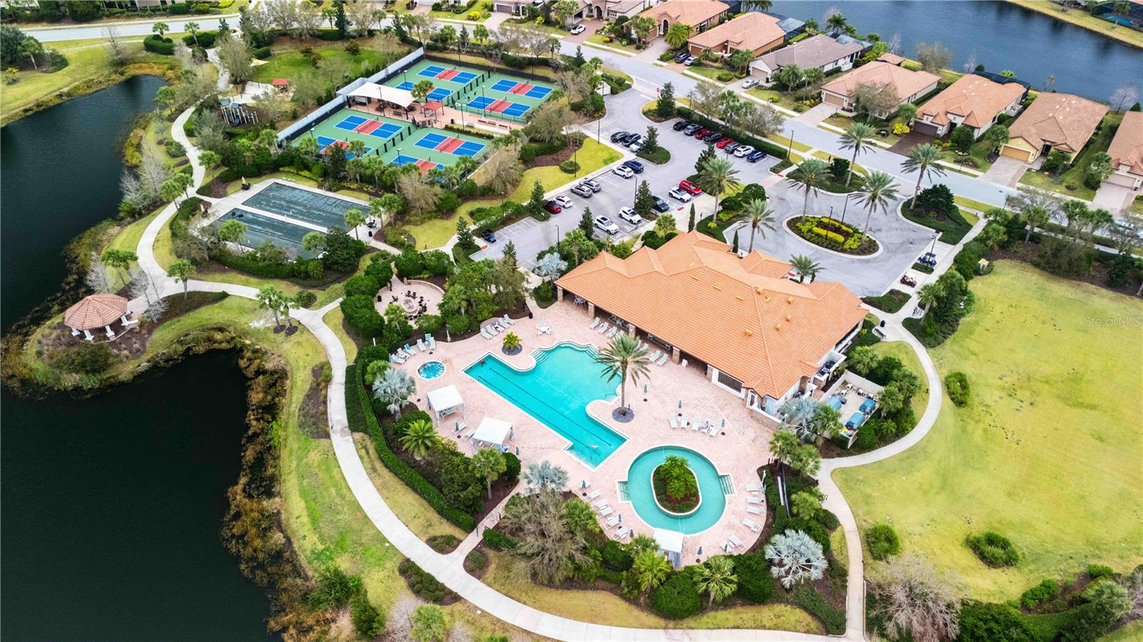 ESPLANADE PH III A,B,C,D,J&PART OF F - Residential