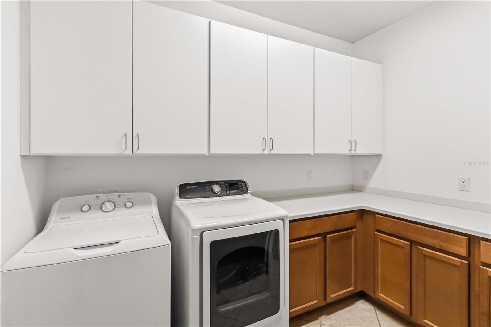 ESPLANADE PH III A,B,C,D,J&PART OF F - Residential