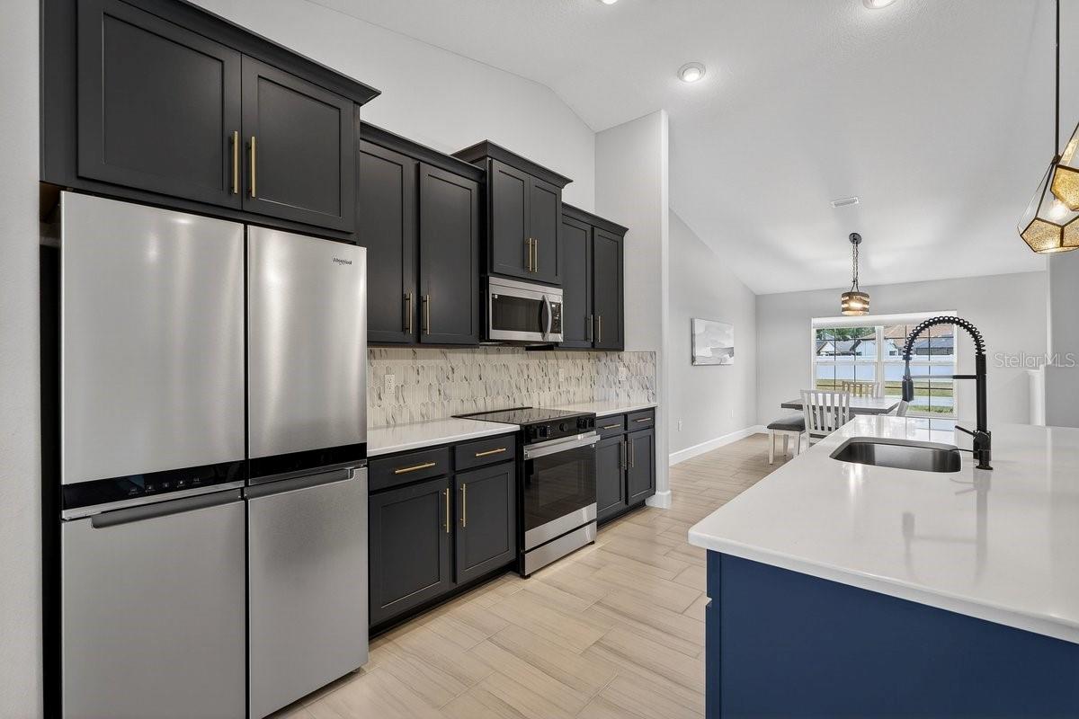 DEERWOOD REP BLK 20 PINE LAKES GOLF COURSE - Residential