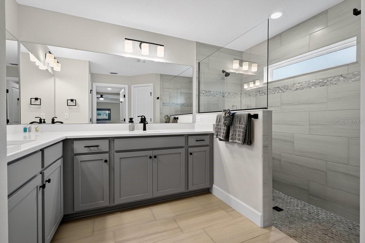 DEERWOOD REP BLK 20 PINE LAKES GOLF COURSE - Residential