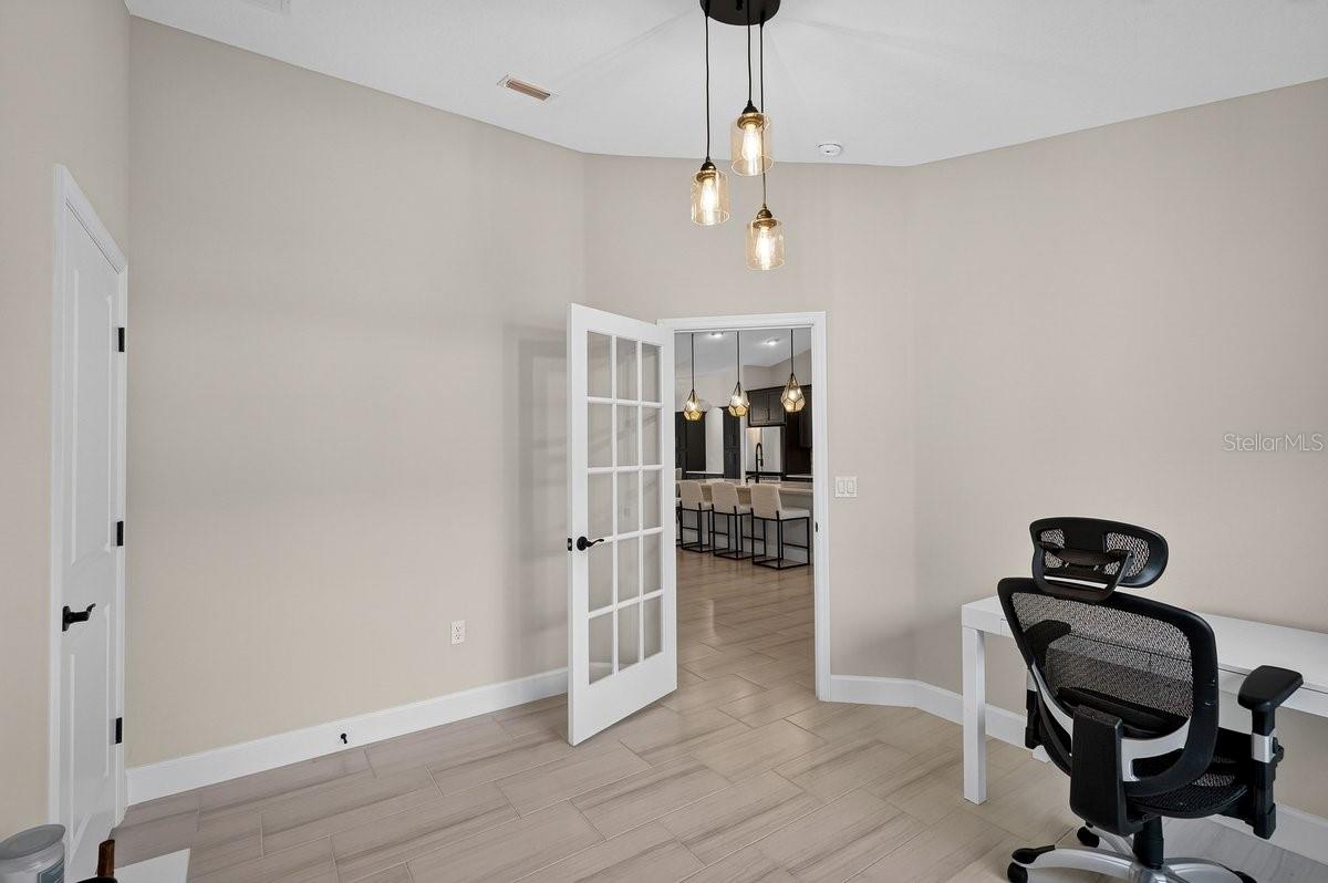 DEERWOOD REP BLK 20 PINE LAKES GOLF COURSE - Residential