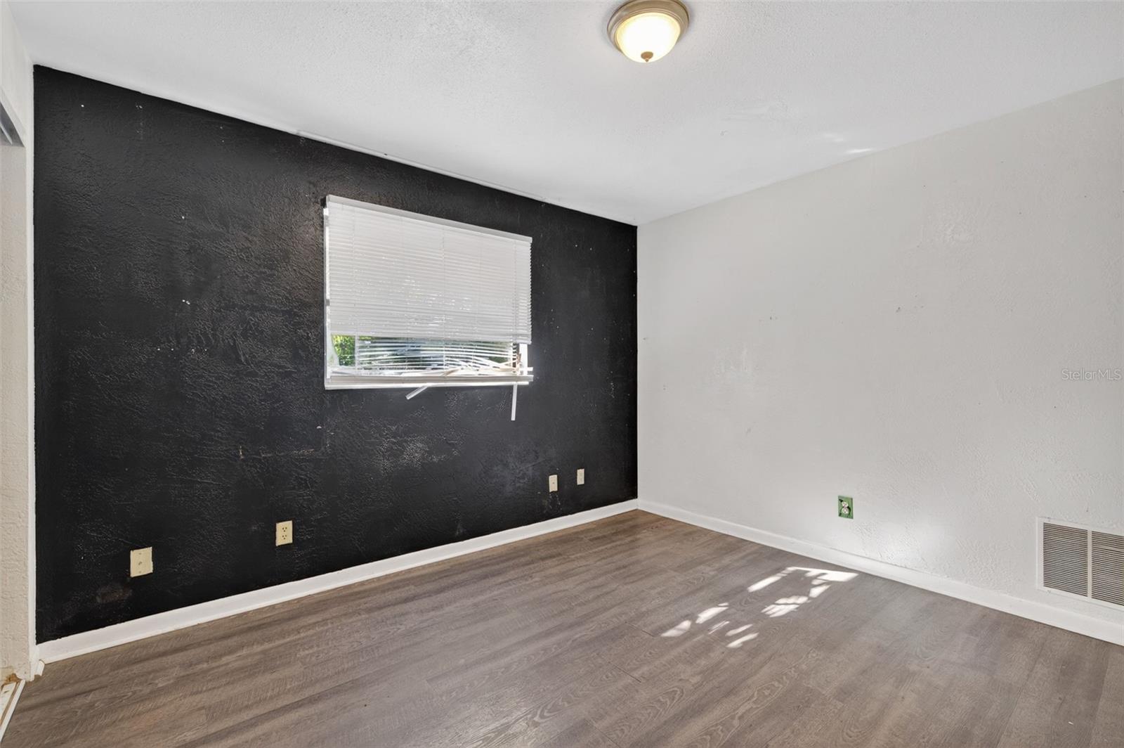 HARVEYS - Residential Lease