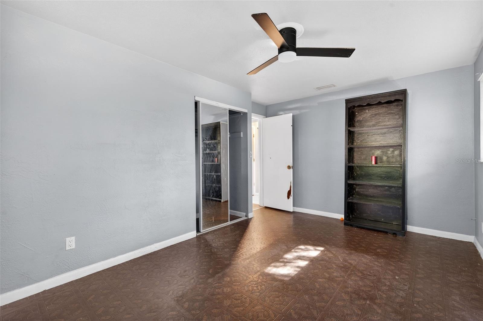 HARVEYS - Residential Lease