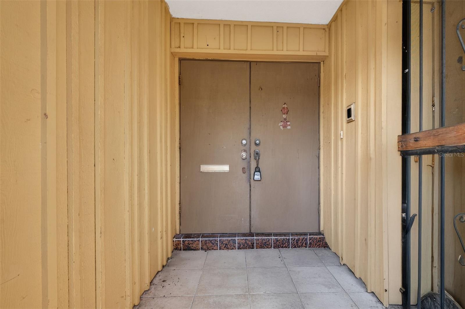 HARVEYS - Residential Lease