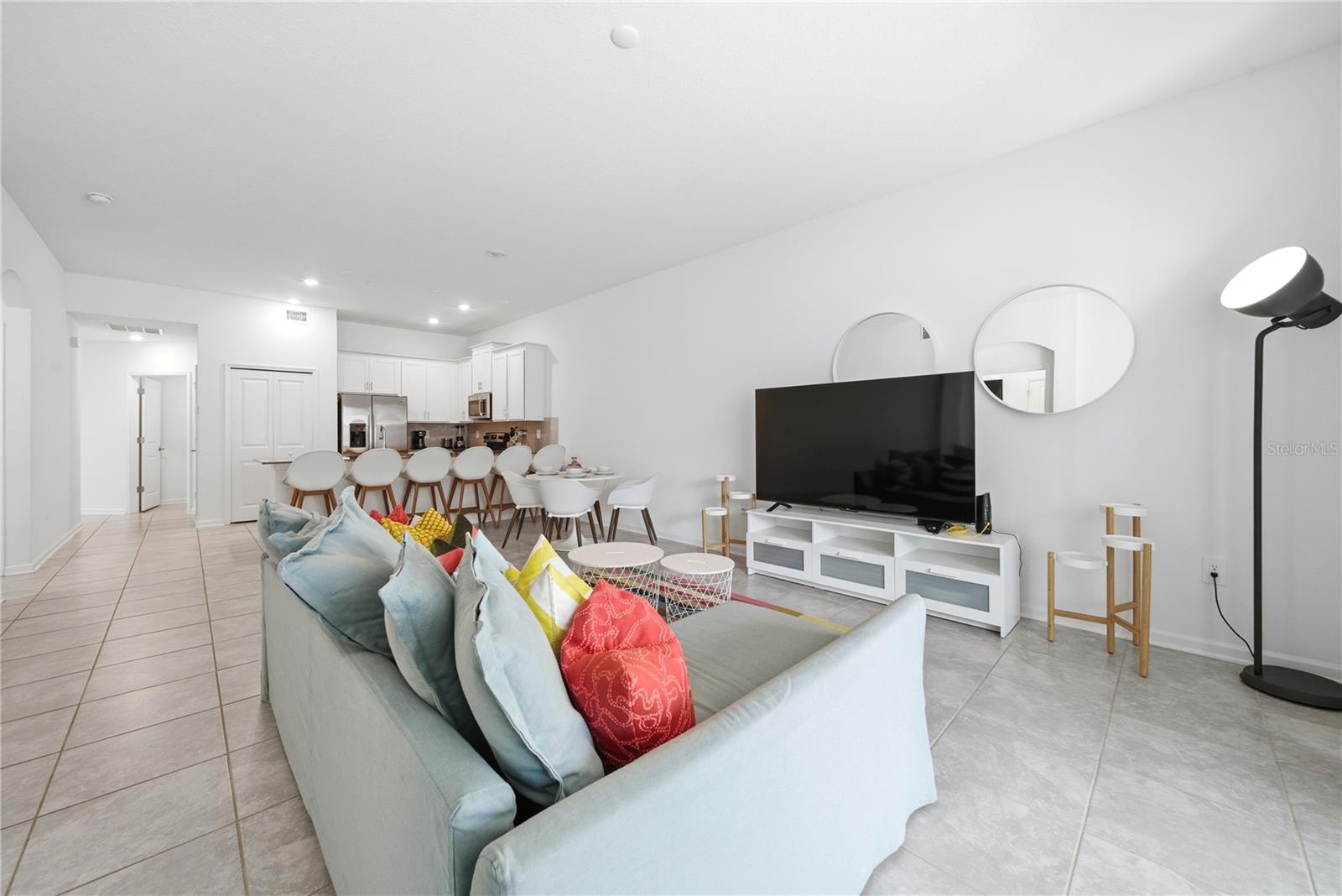 CHAMPIONSGATE CONDO 4 PH 29 - Residential