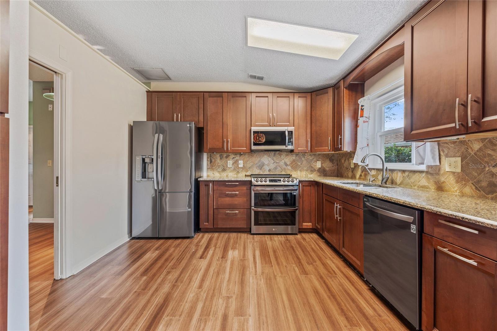 BRADFORD COVE PH 03 - Residential