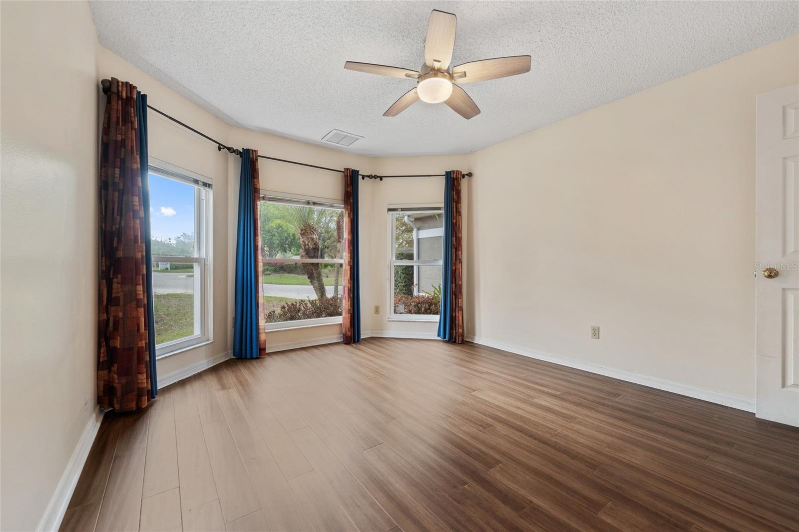 BRADFORD COVE PH 03 - Residential