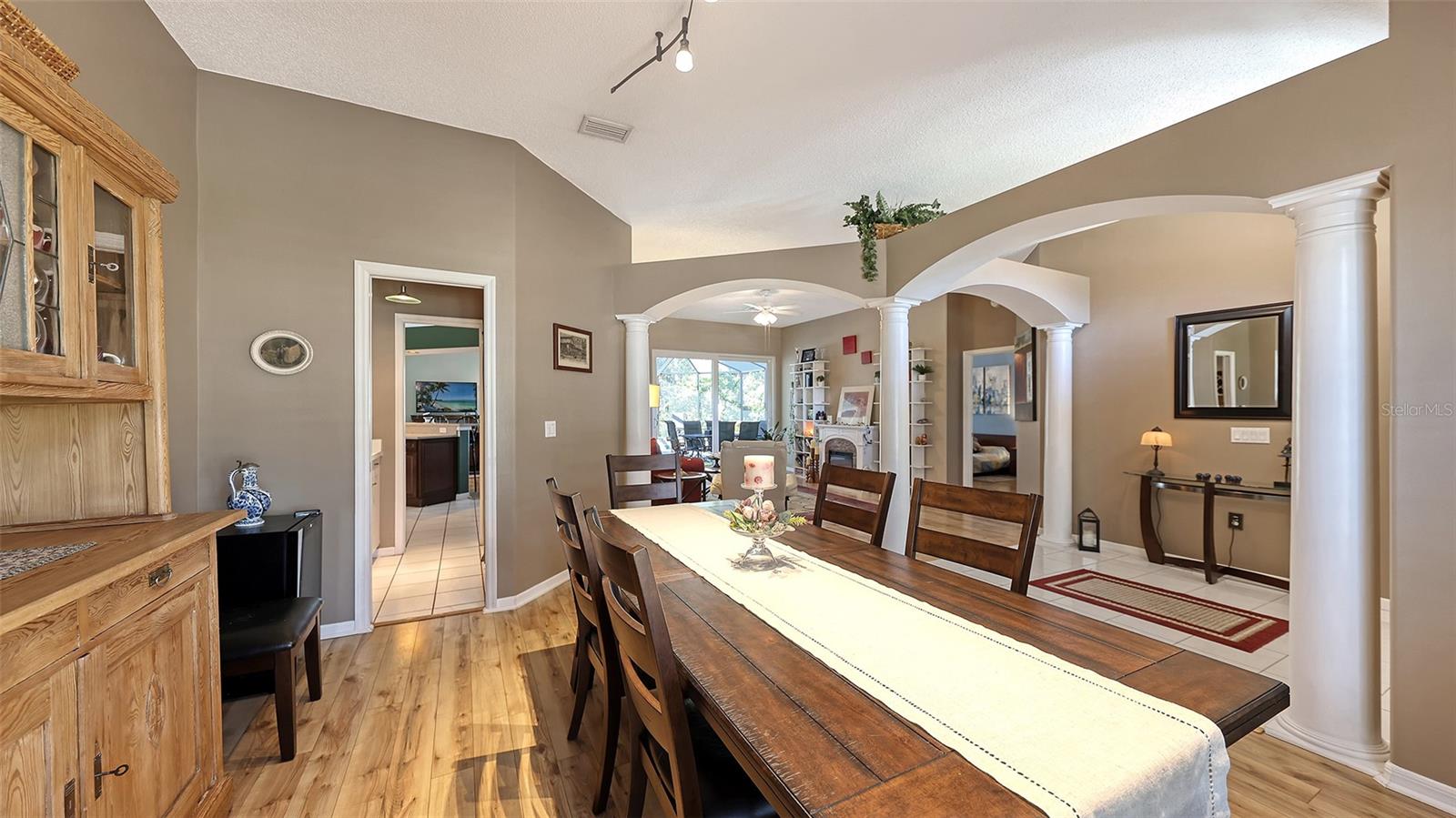 CREEKWOOD PH ONE SUBPHASE I UNIT A3 - Residential