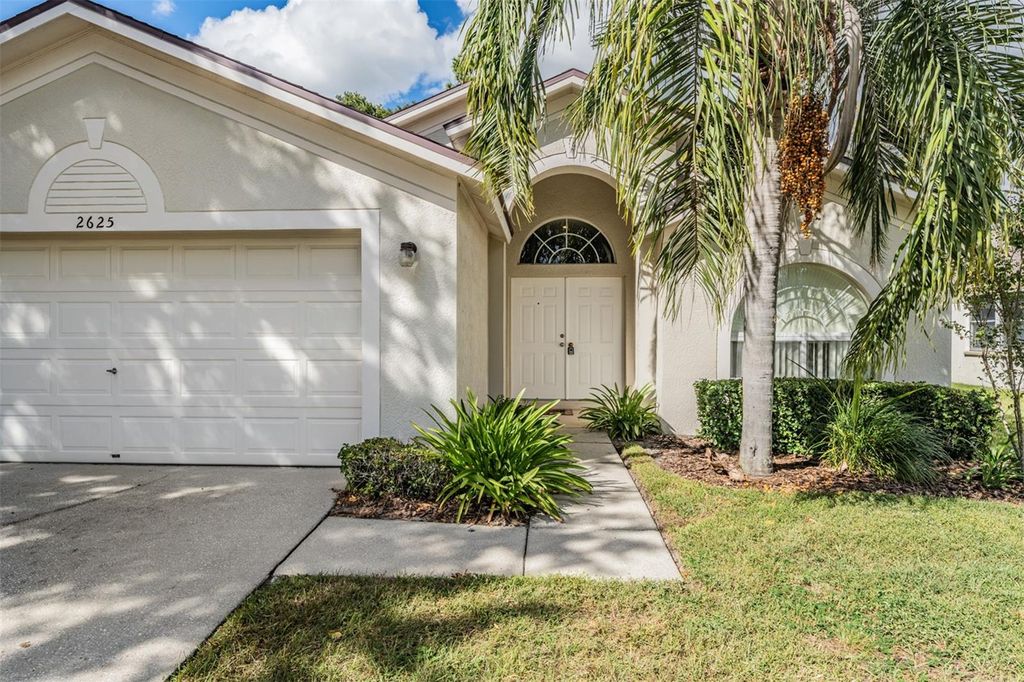Photo of 2625 Brookville Drive, Valrico, FL 33596 (MLS # TB8432858)