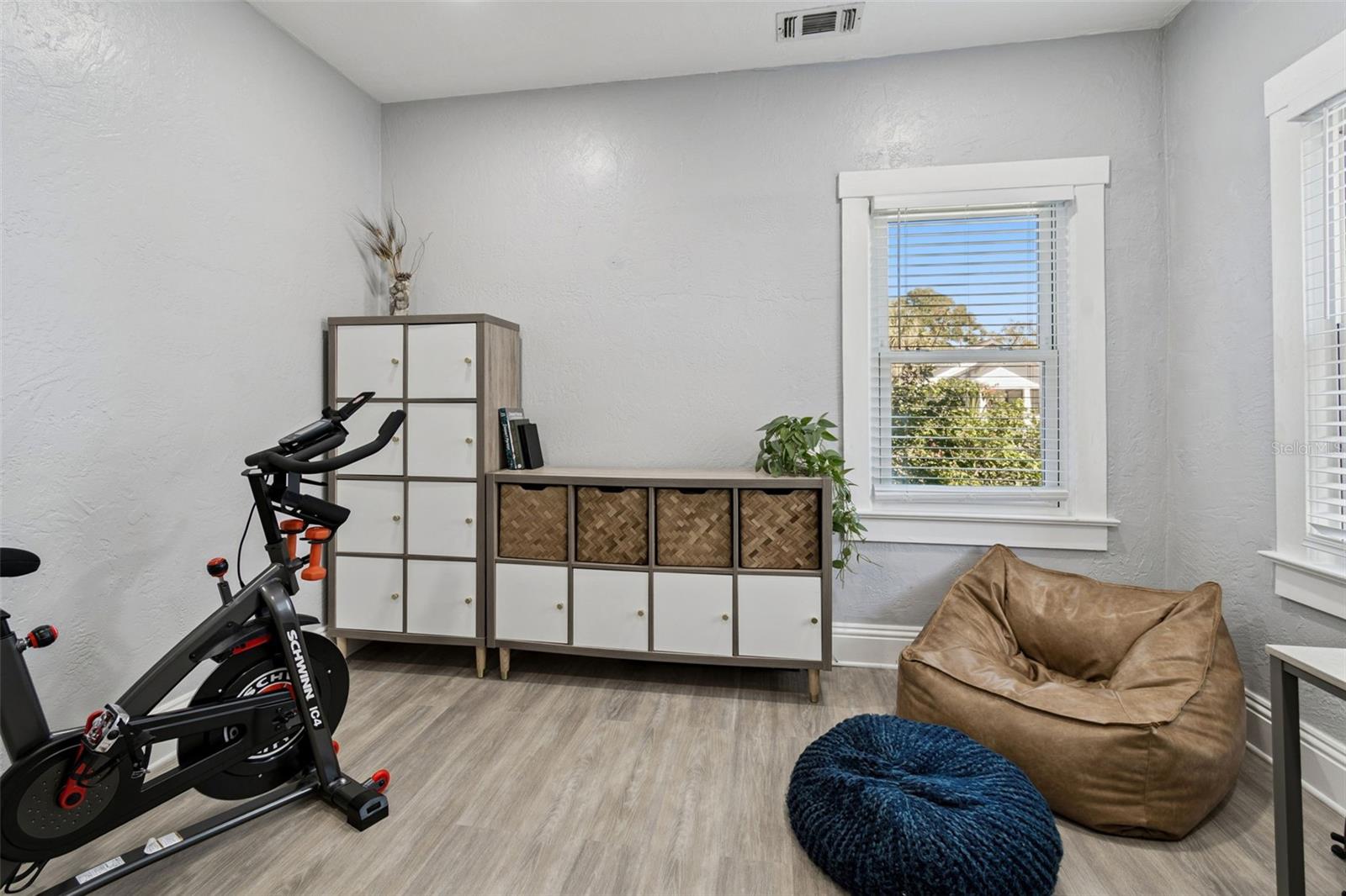 HILCREST - Residential