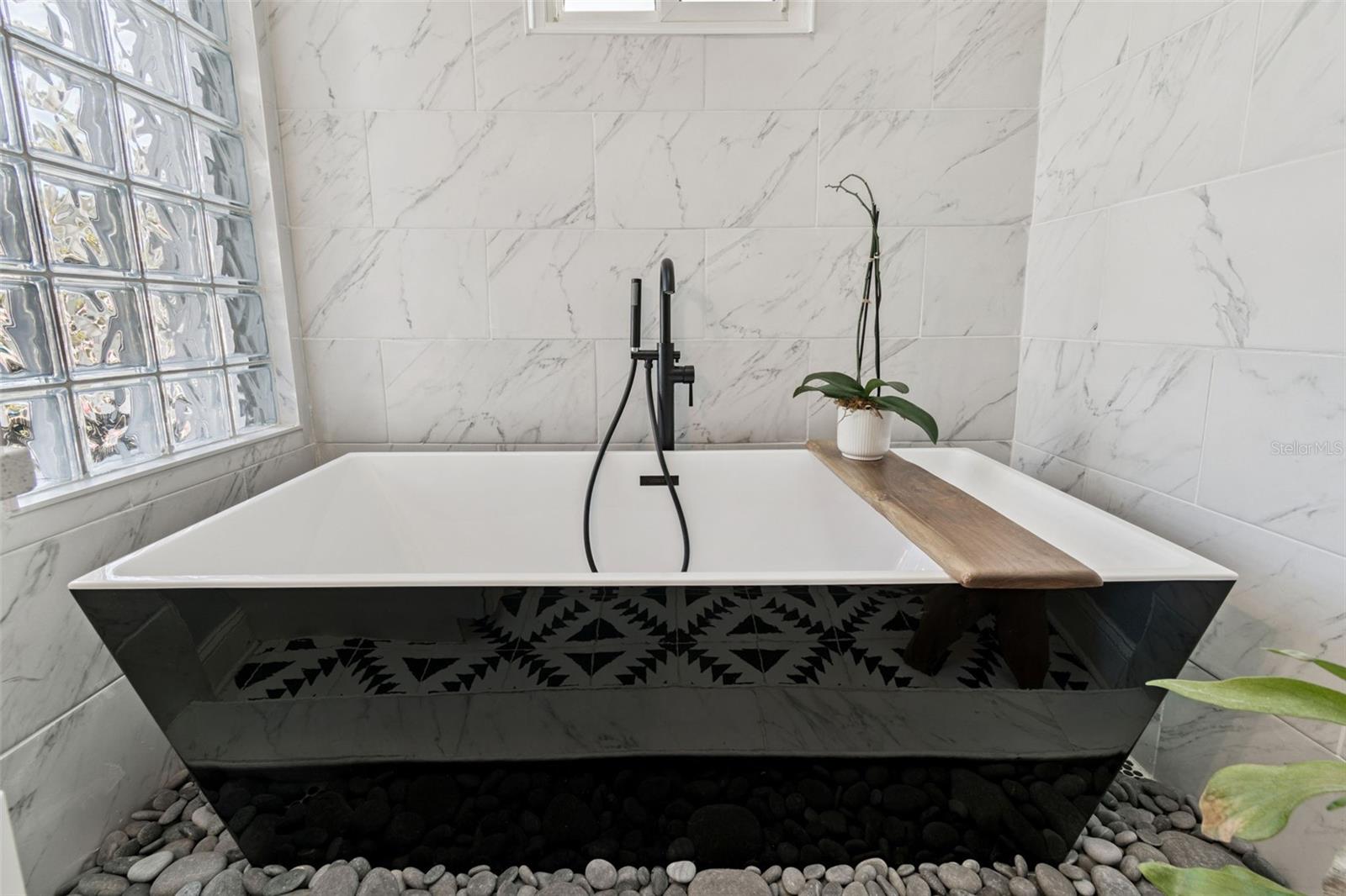 HILCREST - Residential