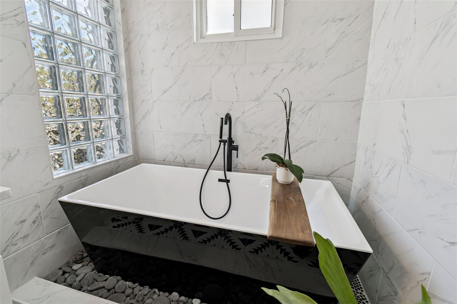 HILCREST - Residential