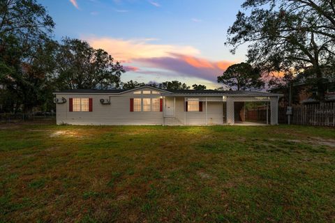 A home in TAMPA