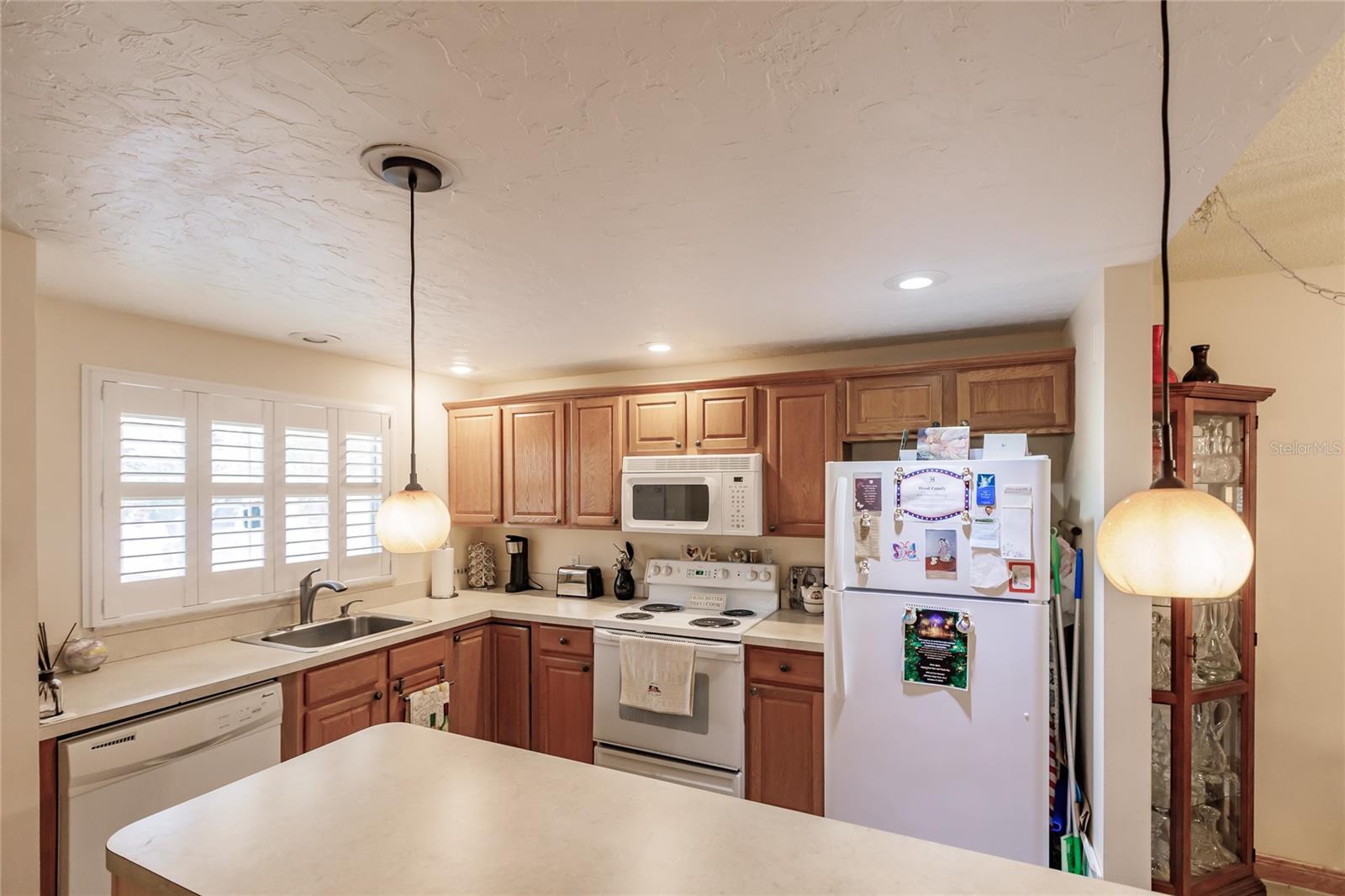 2260 STICKNEY POINT ROAD 303
