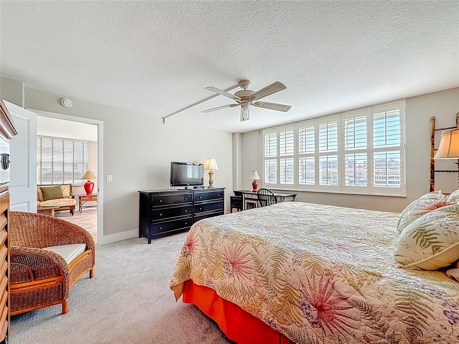 BAY ISLAND GROUP NO. 13 - Residential