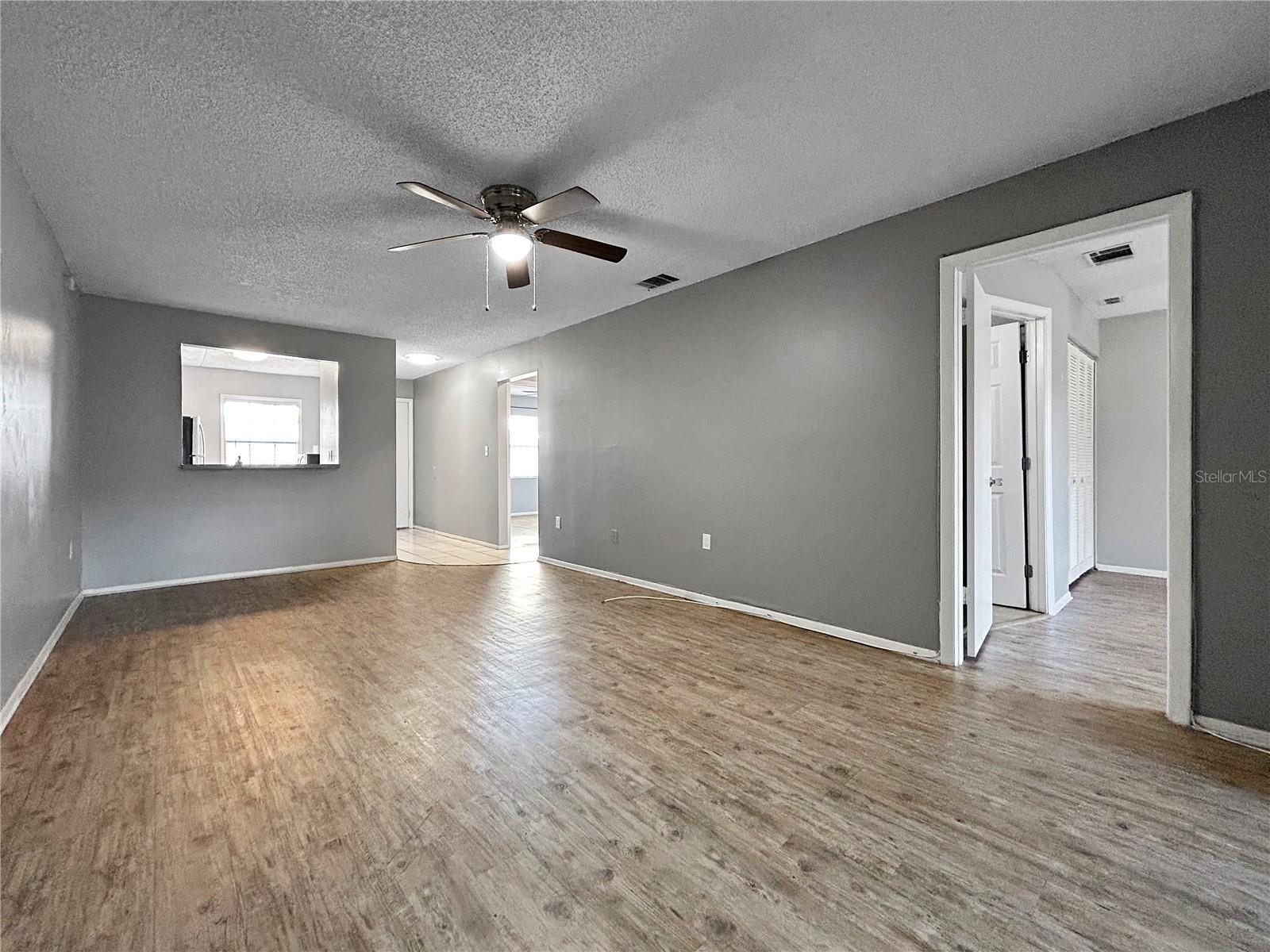 DEERWOOD GARDENS - Residential Lease