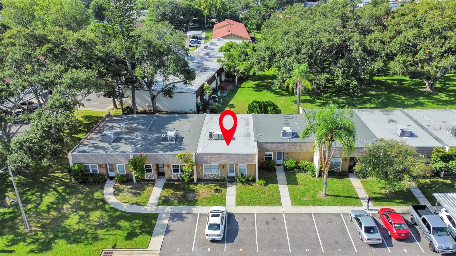 DEERWOOD GARDENS - Residential Lease