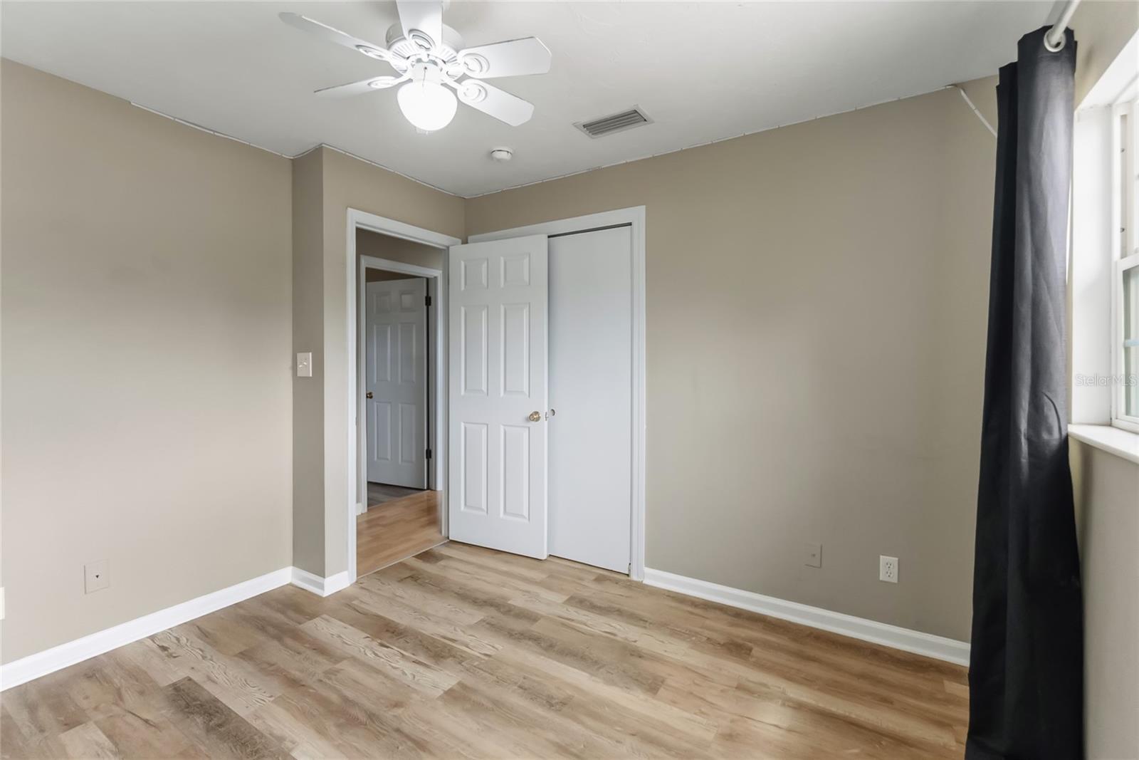 BAYSHORE GARDENS SEC 8 - Residential Lease