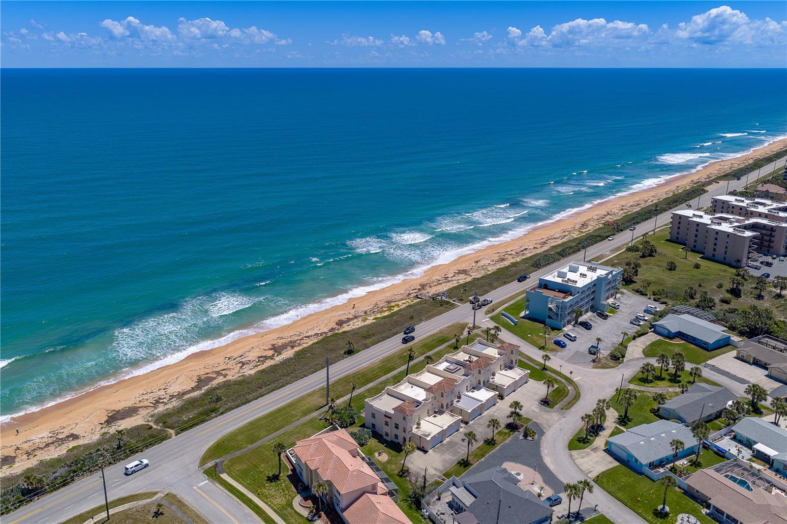 LAS OLAS TOWNHOUSE CONDO - Residential
