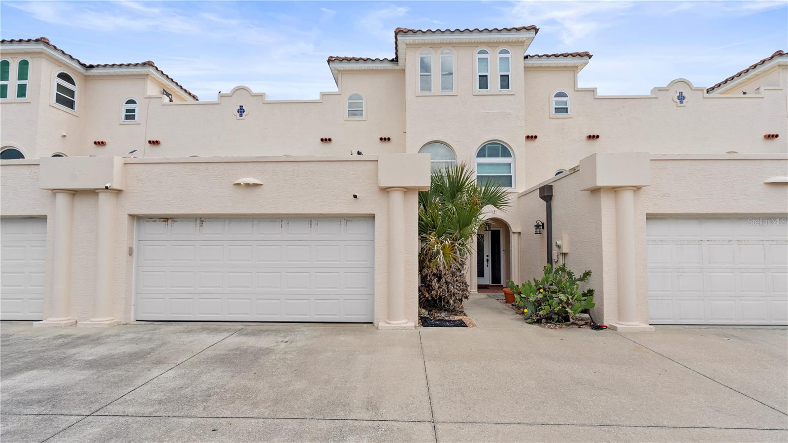 3400 OCEAN SHORE BOULEVARD 4