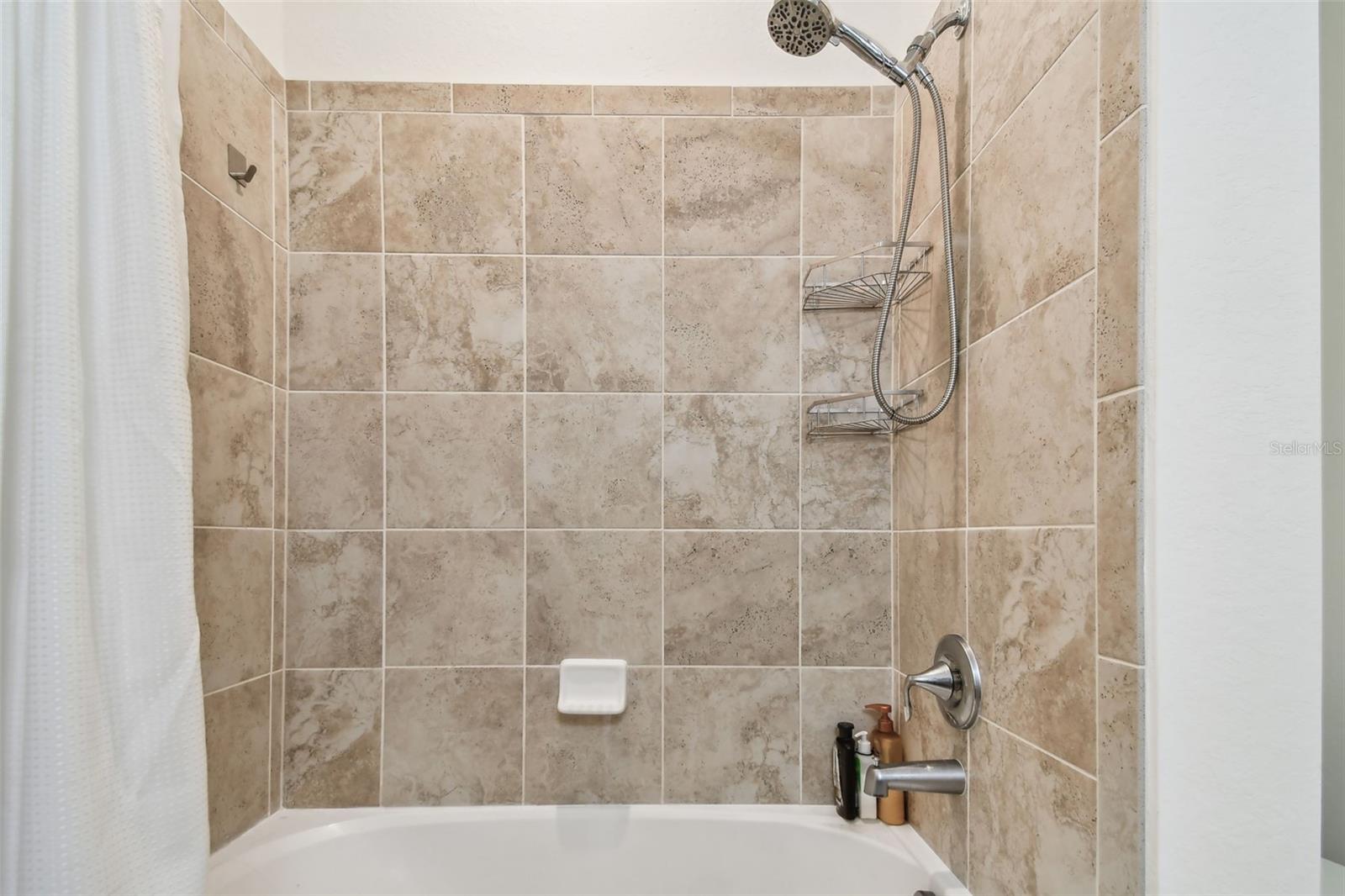 GRAN PARADISO, TWNHMS 1A - Residential