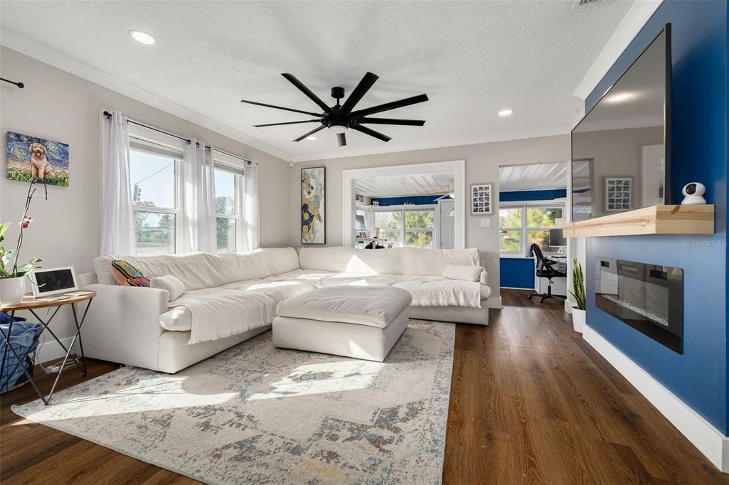 Photo of 3662 5th Avenue S, St Petersburg, FL 33711 (MLS # TB8478767)