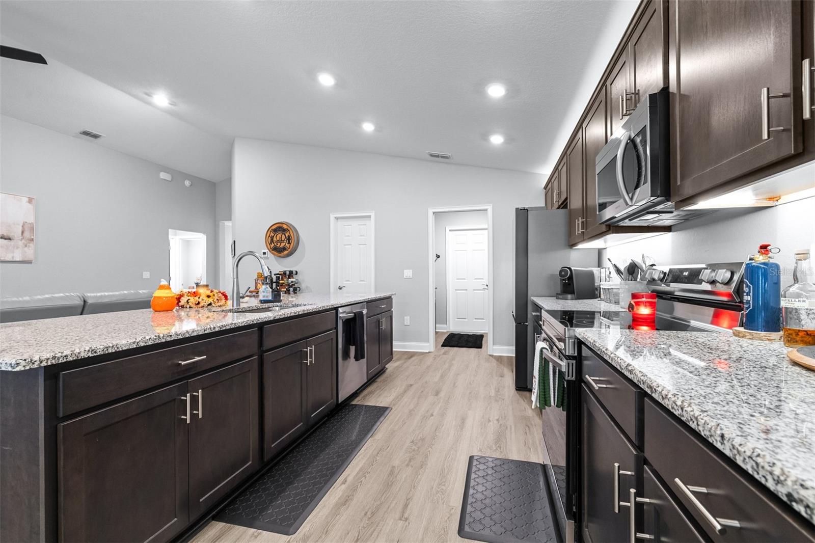 BENTLEY NORTH - Residential