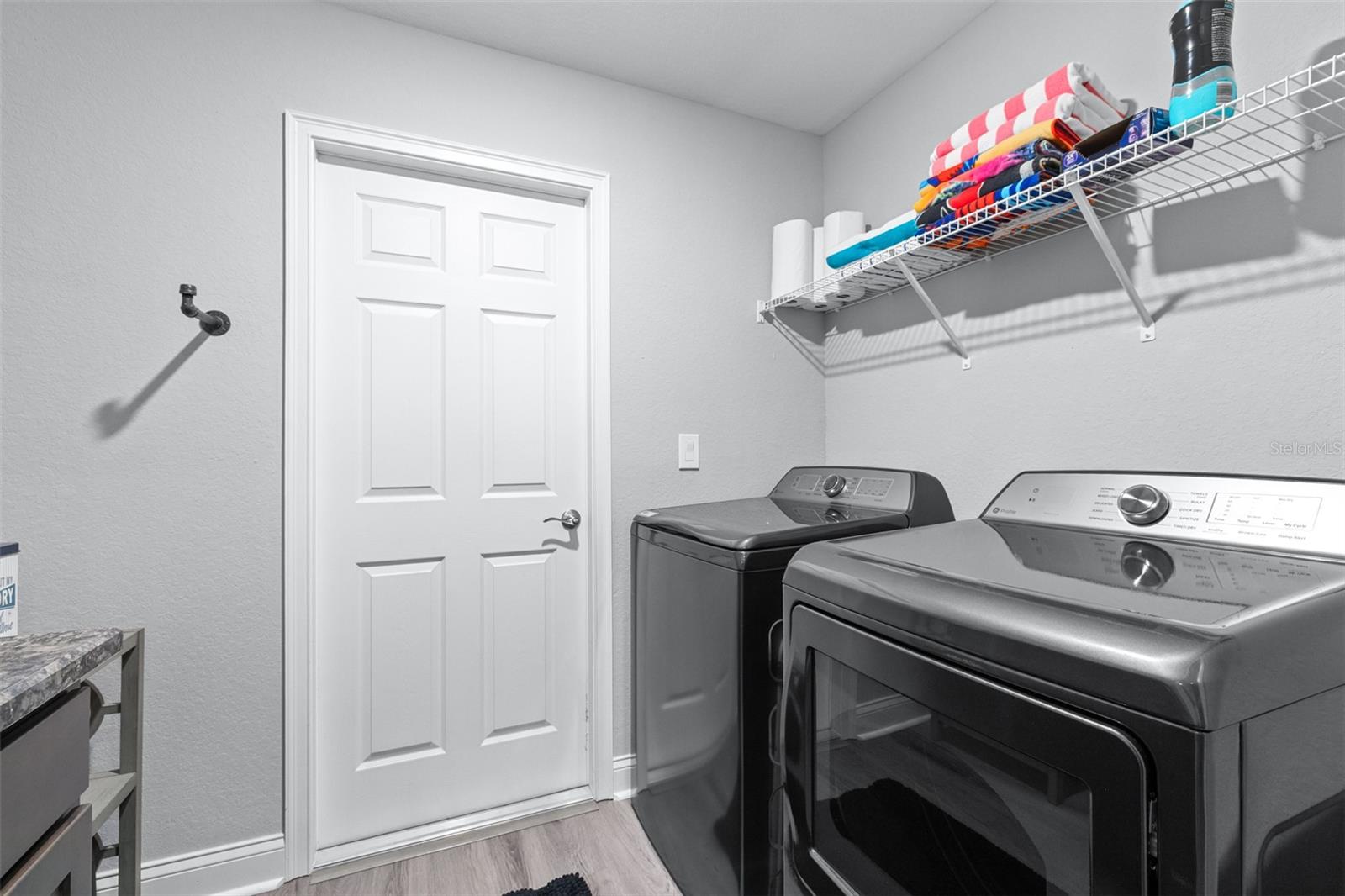 BENTLEY NORTH - Residential