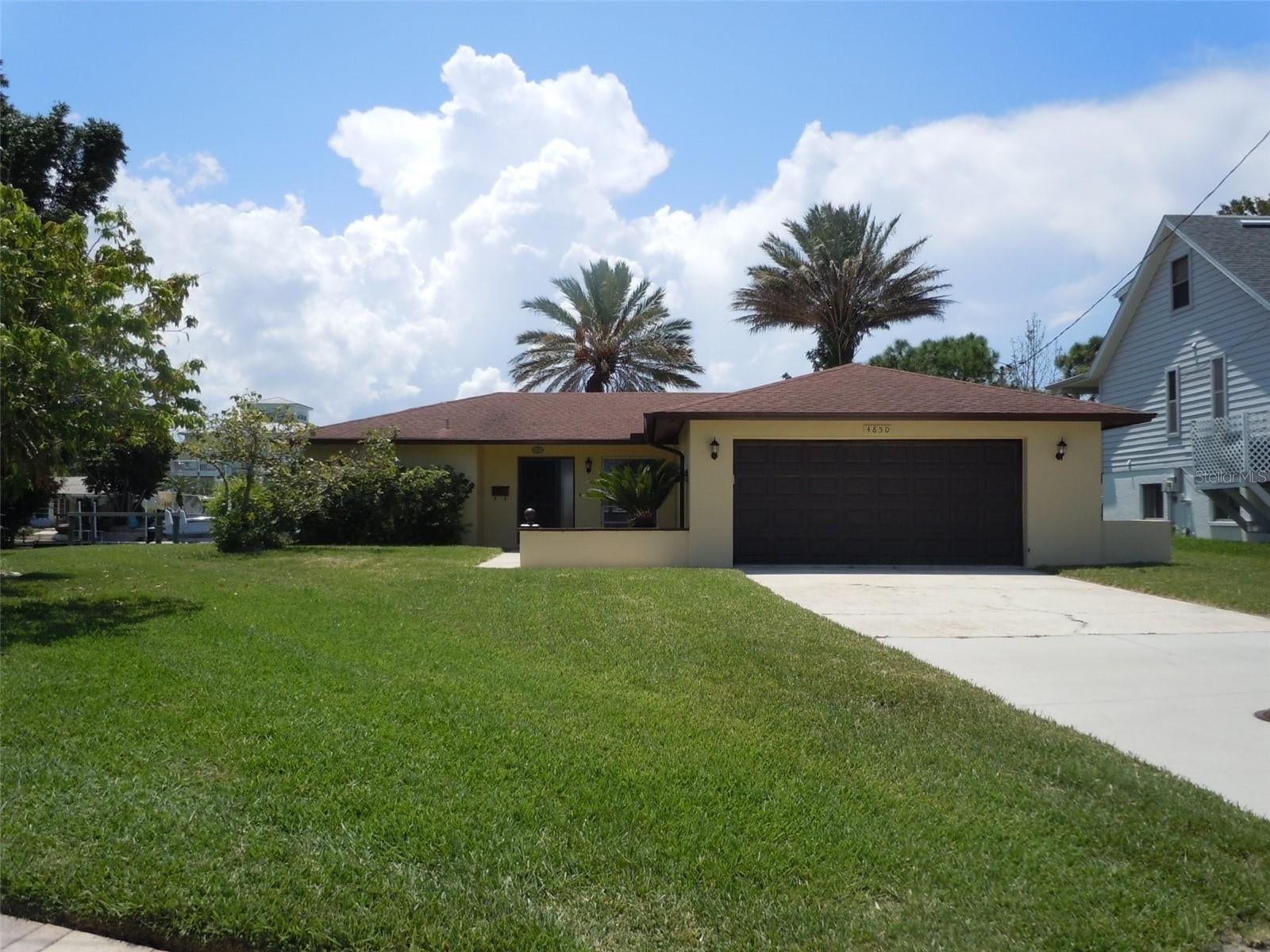 4850 BONITO DRIVE