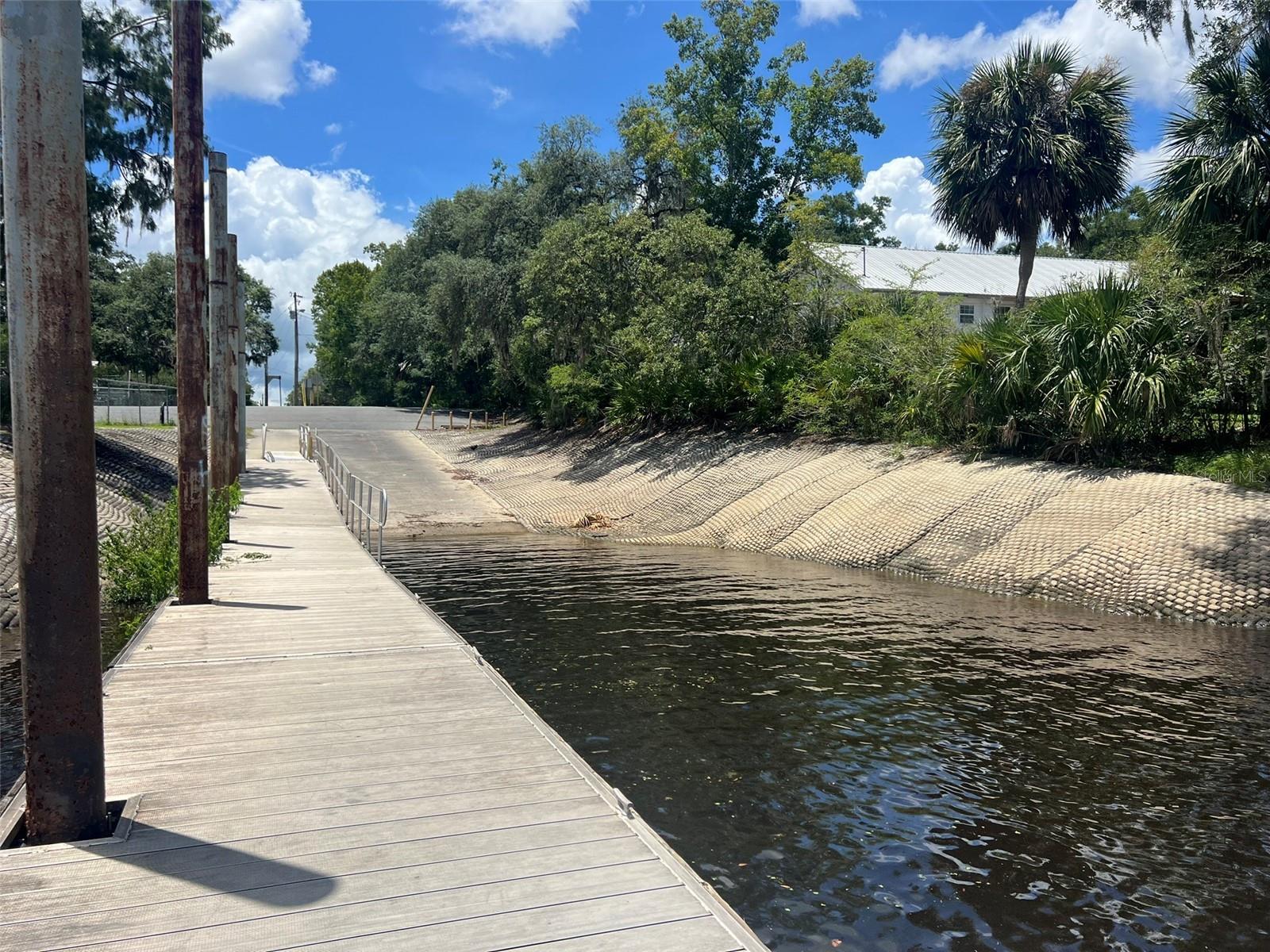 FOREST PARK HILLS - Land