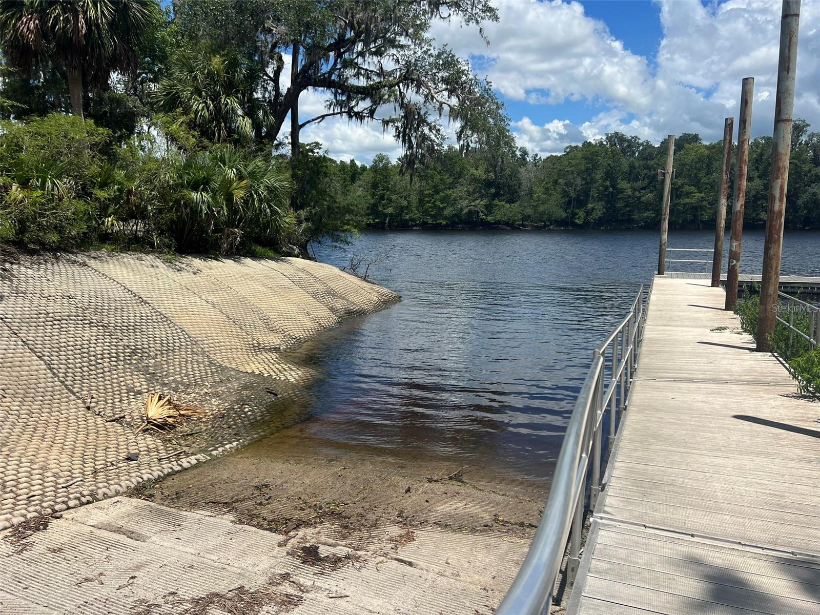 FOREST PARK HILLS - Land