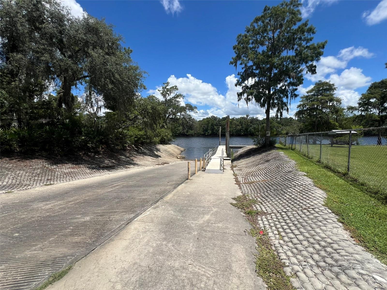 FOREST PARK HILLS - Land