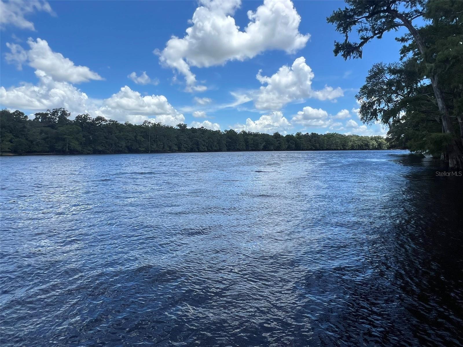 FOREST PARK HILLS - Land