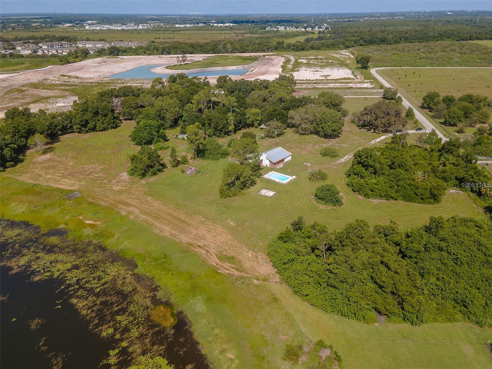 CARLTON CLUB INC - Residential