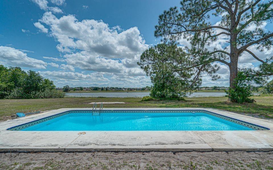 CARLTON CLUB INC - Residential