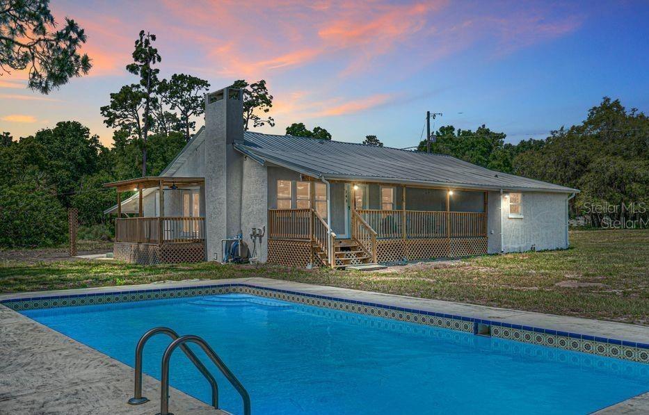 CARLTON CLUB INC - Residential