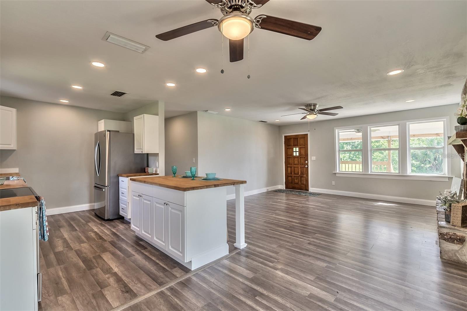 CARLTON CLUB INC - Residential