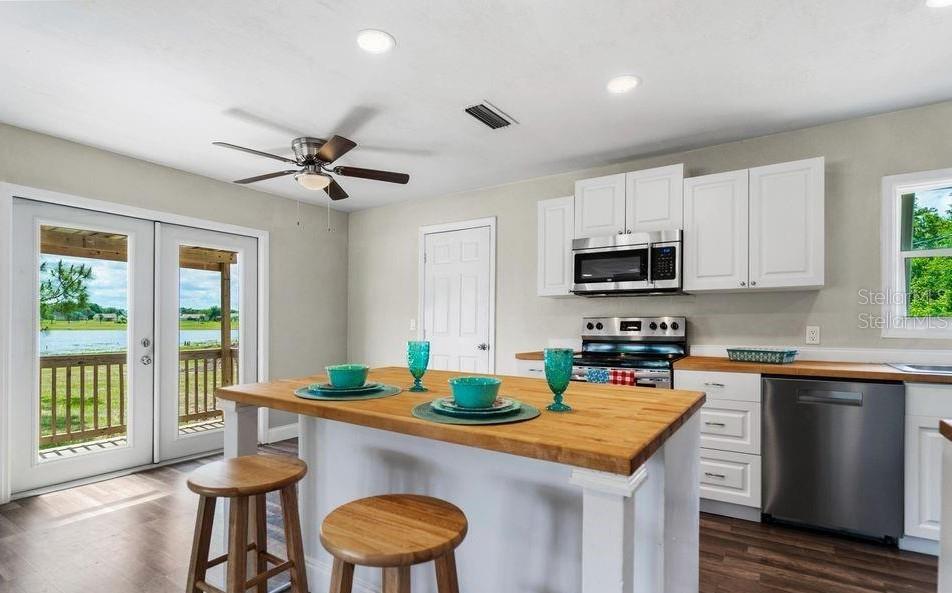 CARLTON CLUB INC - Residential