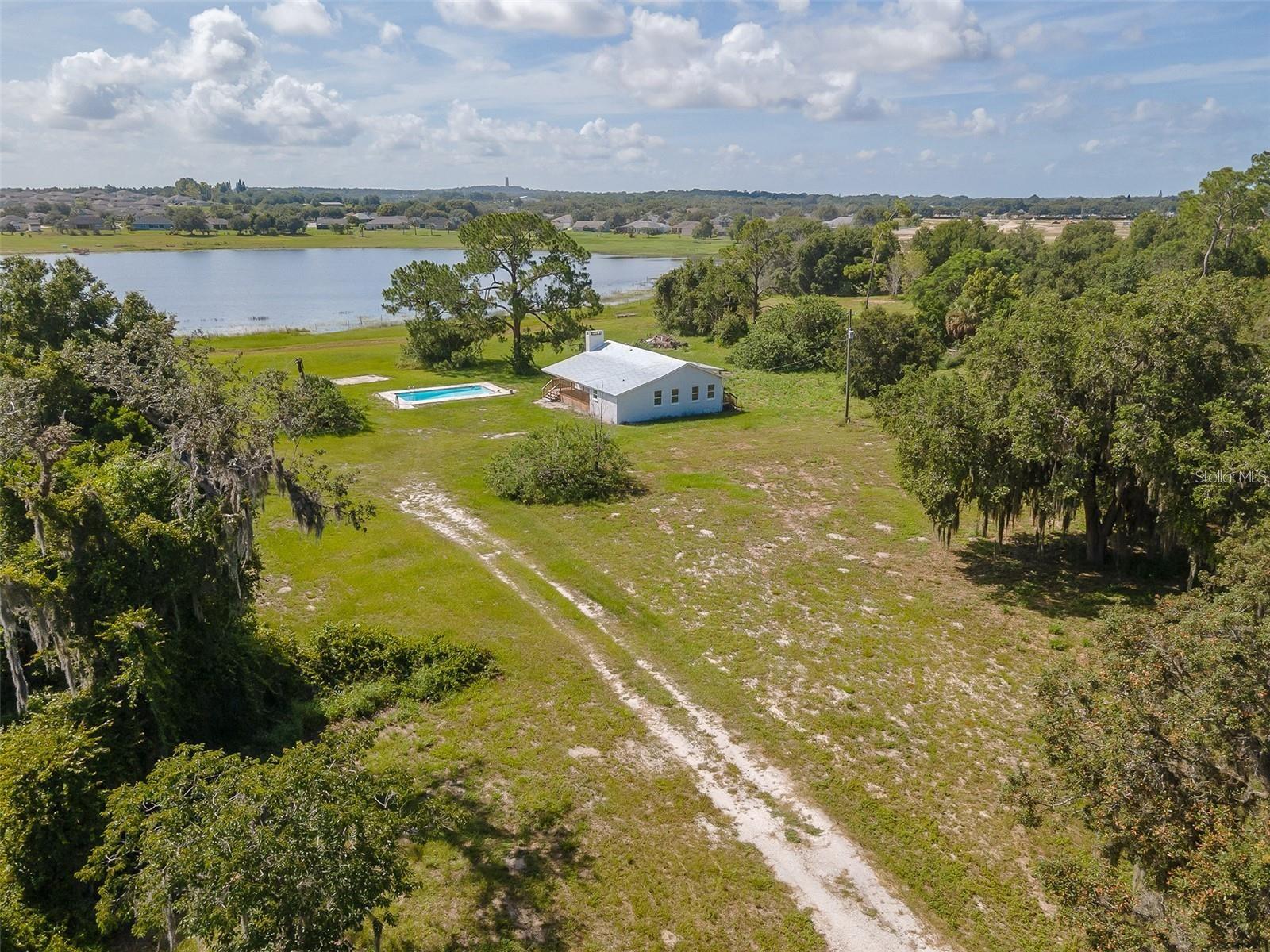 CARLTON CLUB INC - Residential