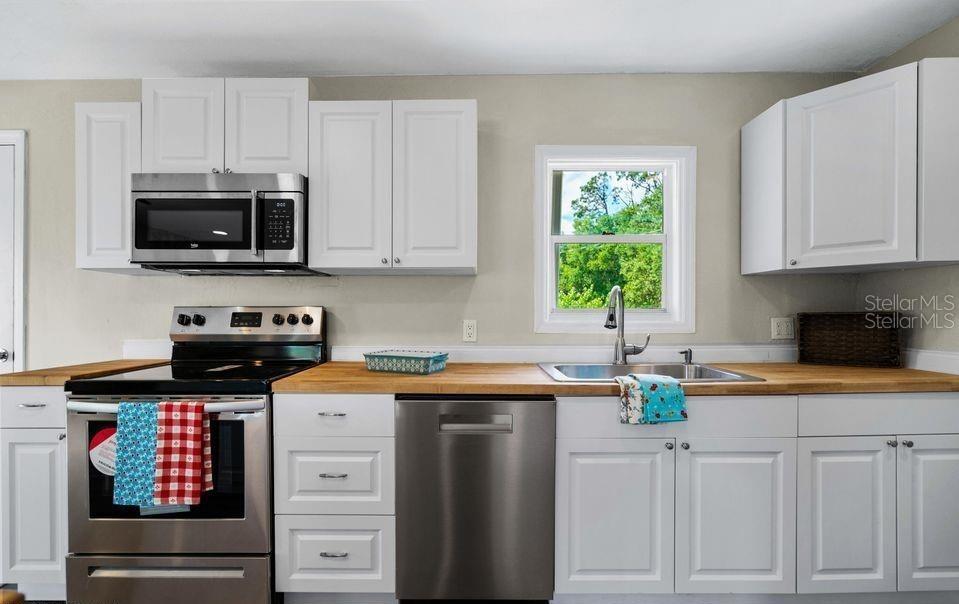 CARLTON CLUB INC - Residential