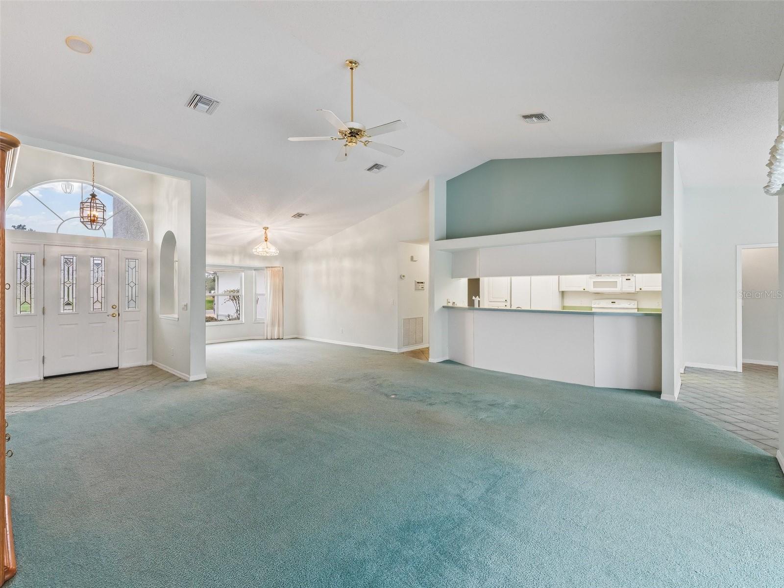 FAIRWAYS/ROLLING HILLS - Residential