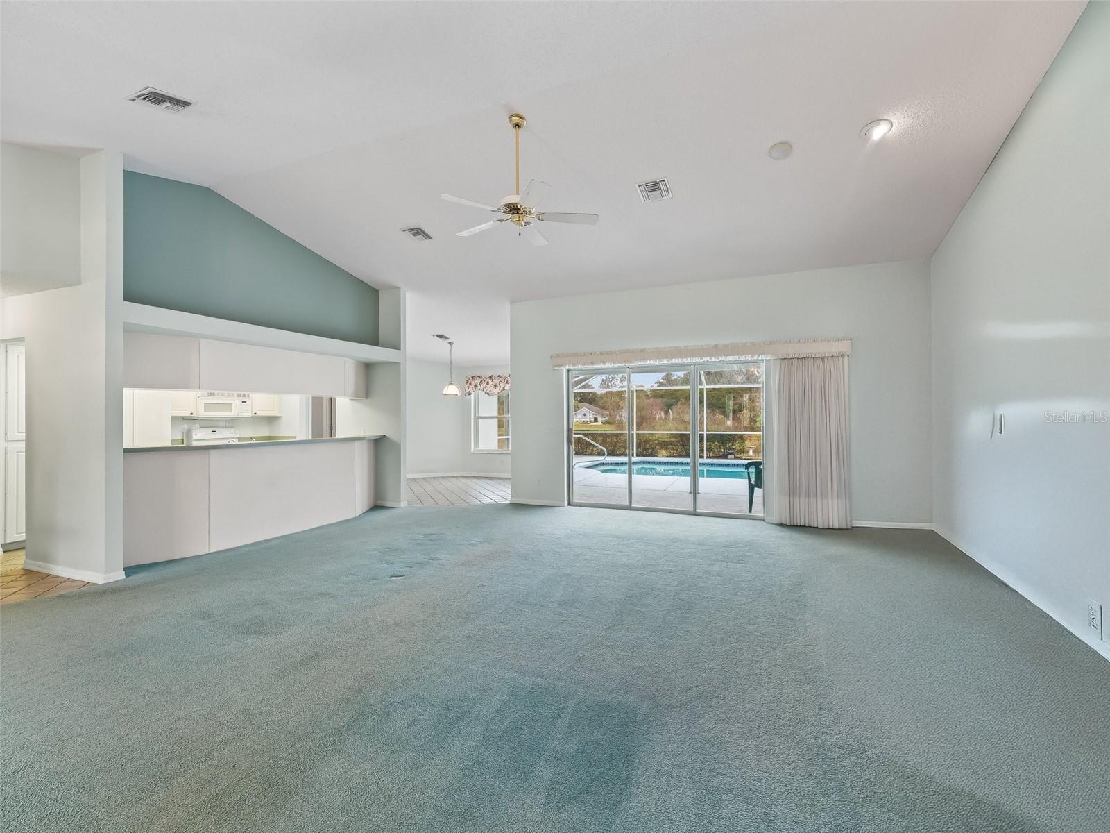 FAIRWAYS/ROLLING HILLS - Residential