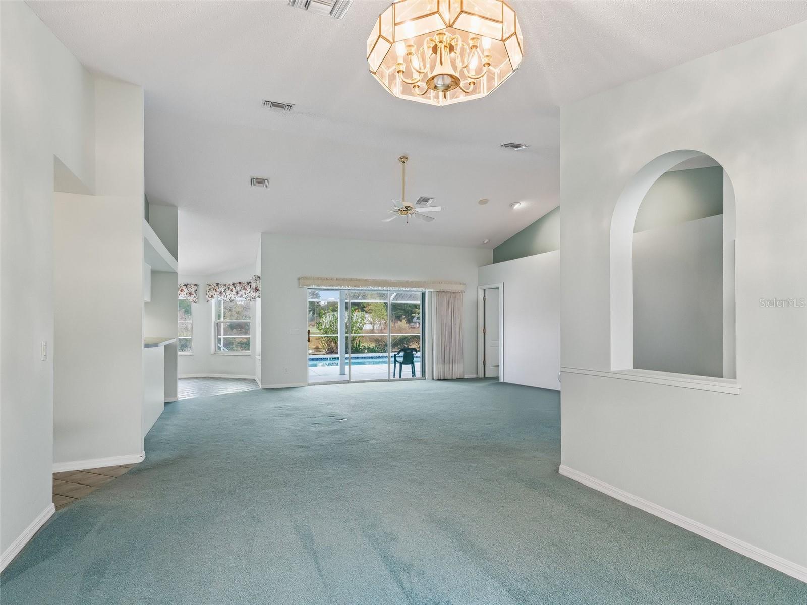 FAIRWAYS/ROLLING HILLS - Residential