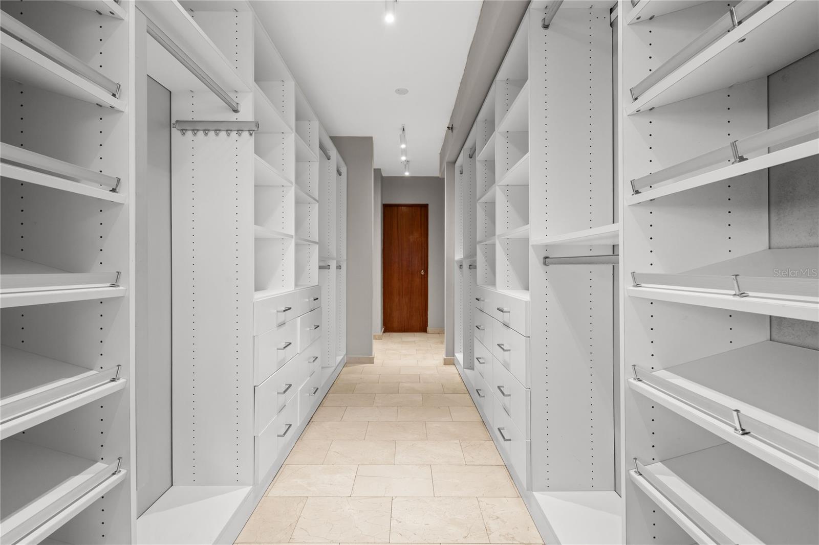 LA CIMA DE TORRIMAR - Residential