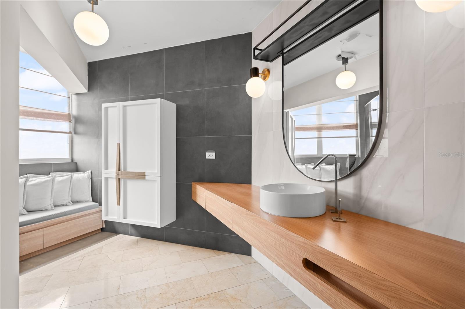 LA CIMA DE TORRIMAR - Residential